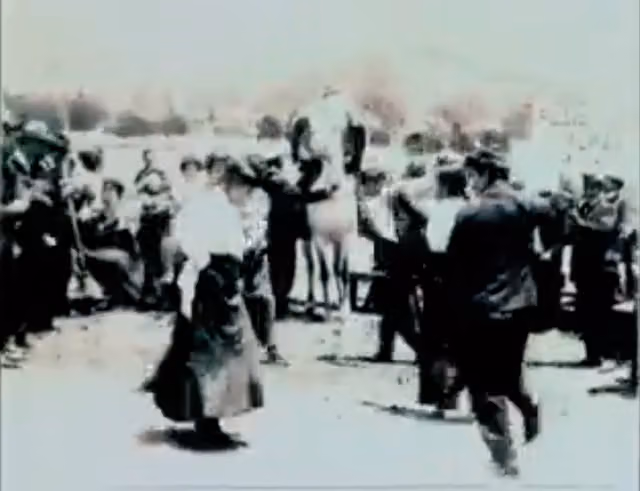 Fotograma de «Un paseo a Playa Ancha» (1903), Valparaíso