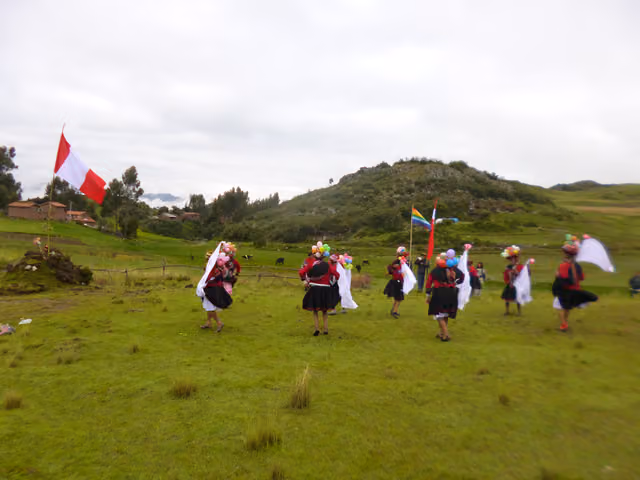 Linderaje boundary-walking, Fortaleza community, Cusco 2019 (photo 4)