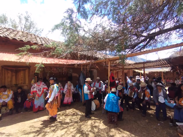 Virgen del Rosario festivity, Cusco (10): Qhapaq Negro dance