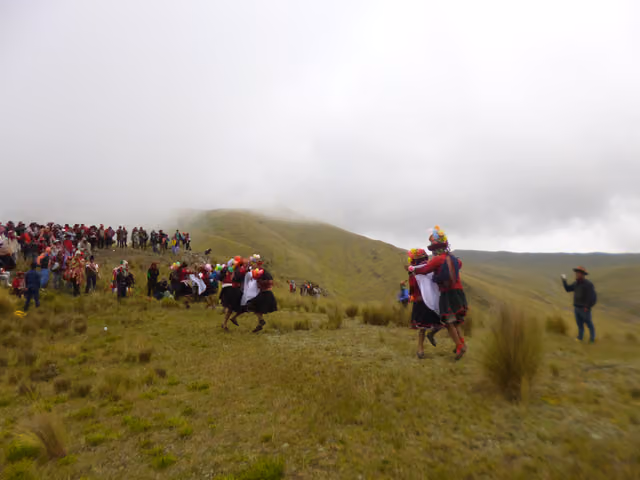 Linderaje boundary-walking, Fortaleza community, Cusco 2019 (photo 20)