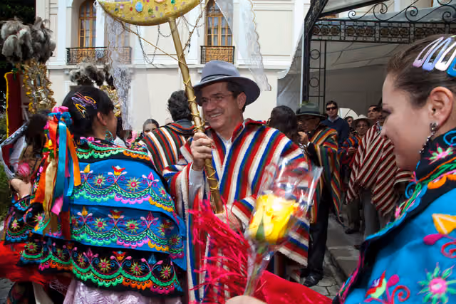 Foreign Minister Patiño named prioste mayor of the Corpus Christi festival (8895020585)
