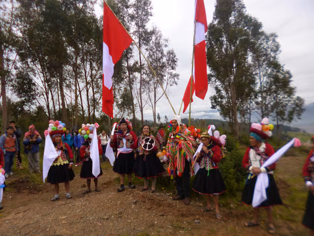 Communal boundary walk (linderaje) in the Fortaleza community, Cusco (55)