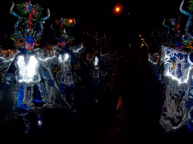 Diablos Caporales, Diablada Azoguini, Puno-Peru