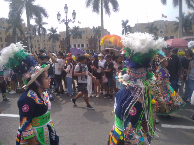 Pasacalle de morenada en Lima, Festividad de la Virgen de la Candelaria 2024 (foto 894)