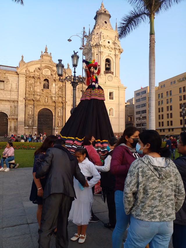 Historical memory, diversity in Peru and custom: decoration 02, shot 01