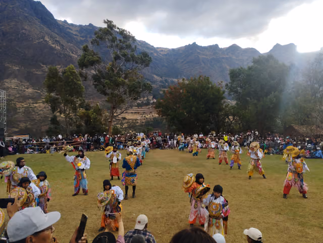 Virgen del Rosario festivity, Cusco (121): Qhapaq Negro dance