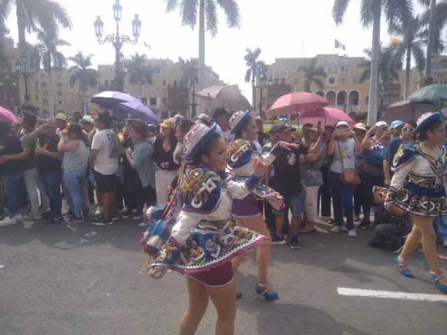 Morenada in the Lima pasacalle for the Feast of the Virgin of Candelaria 2024 (942)