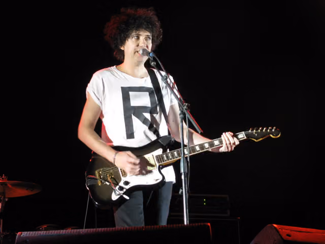 The Raveonettes at the Primavera Fauna Festival 2011