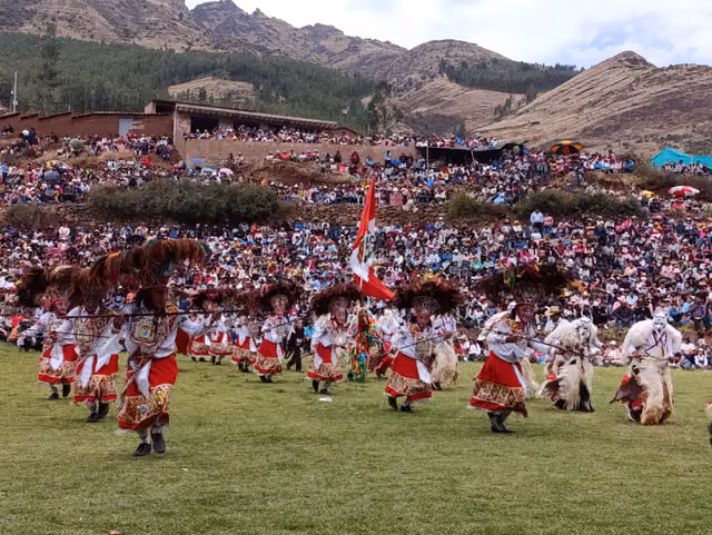 Danza Qhapaq Chunchu, San Salvador 12