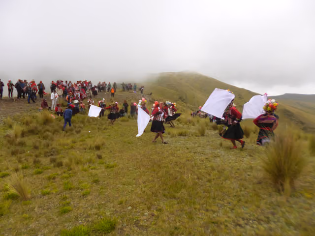 Linderaje boundary-walking, Fortaleza community, Cusco 2019 (photo 17)