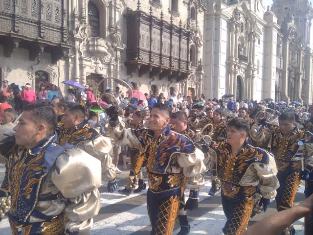 Pasacalle de Lima por la Festividad de la Virgen de la Candelaria 2024, fotografía 1204