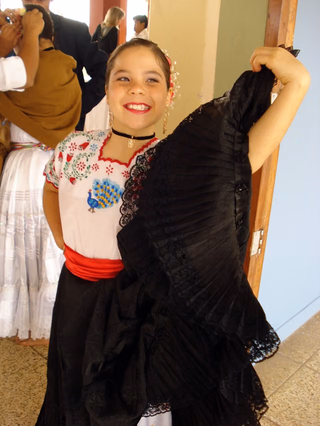 Marinera dancer