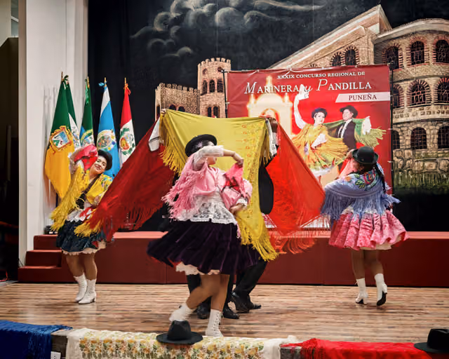 Cast of dancers at the launch of the Marinera and Pandilla Puneña contest