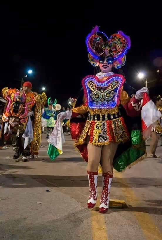 Folk dance, training image 4
