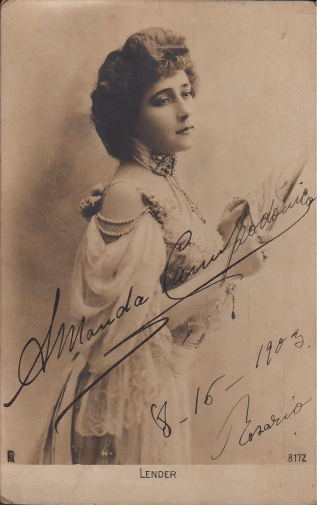 Amanda Campodónico, opera singer