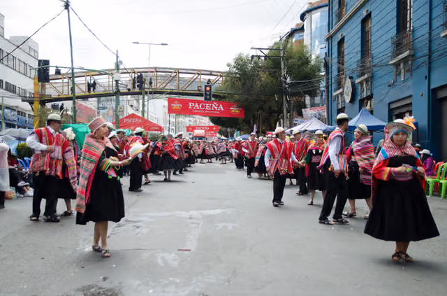 Kantus dancers in the street, Bolivian carnival
