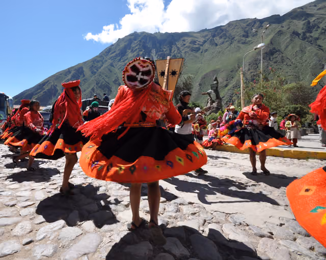 Epiphany (Three Kings) procession, Ollantaytambo