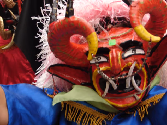 Diablada de Píllaro, photograph 032 (6 January 2007)