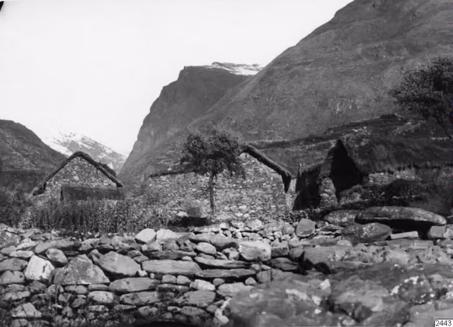 Quechua village (SMVK 1270501)