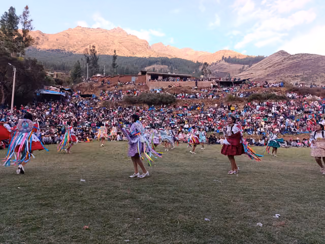 Qoyacha dance, San Salvador 04