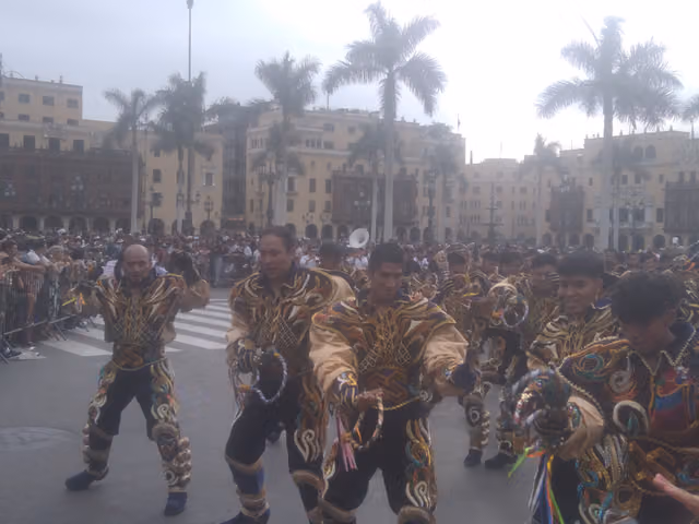 Pasacalle de Lima por la Festividad de la Virgen de la Candelaria 2025 (foto 1139)