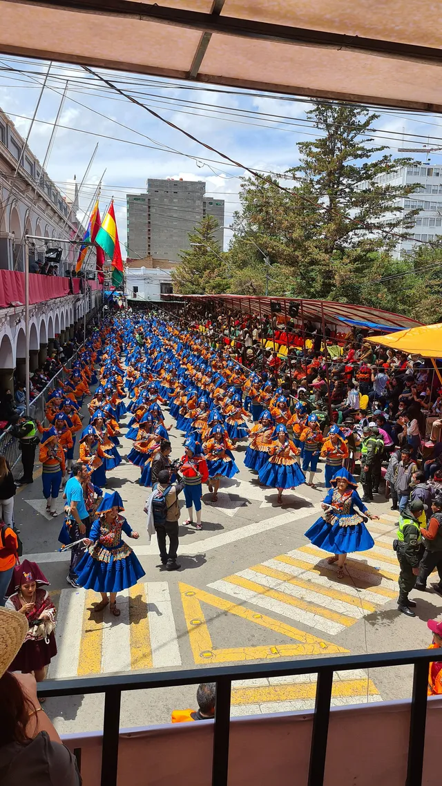 Llamerada, Carnaval de Oruro