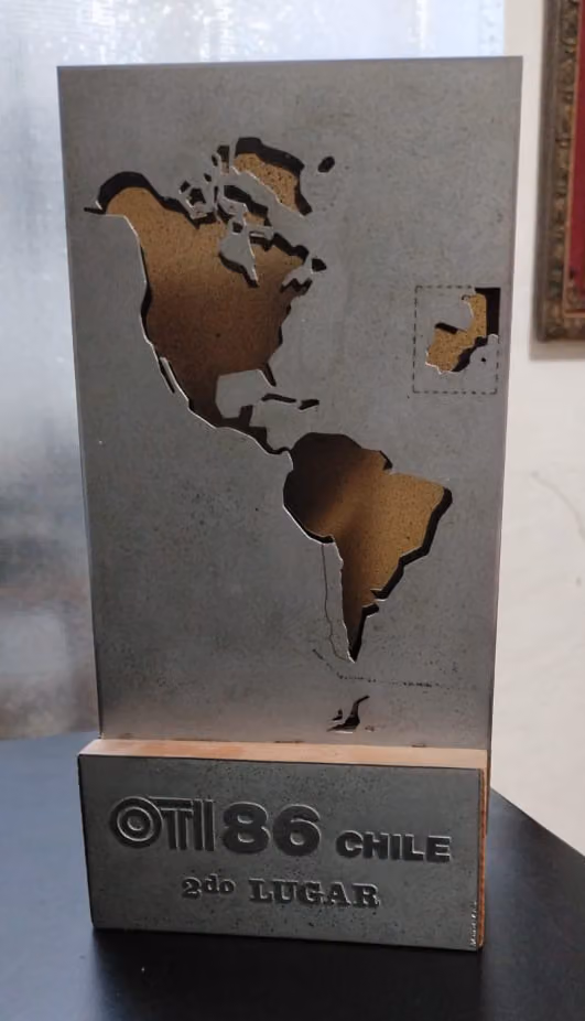 OTI 1986 trophy: second international place for Prisma