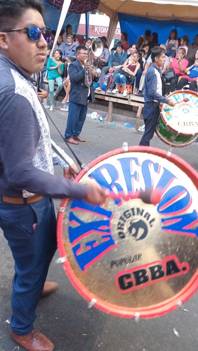 Marching band bass drum at the Bolivian Carnival (2023)