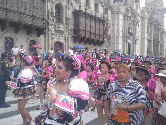 Pasacalle de Lima por la Festividad de la Virgen de la Candelaria 2024 1015