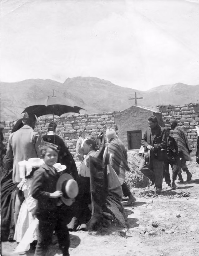 Quechua people on All Saints' Day, Santa Rosa