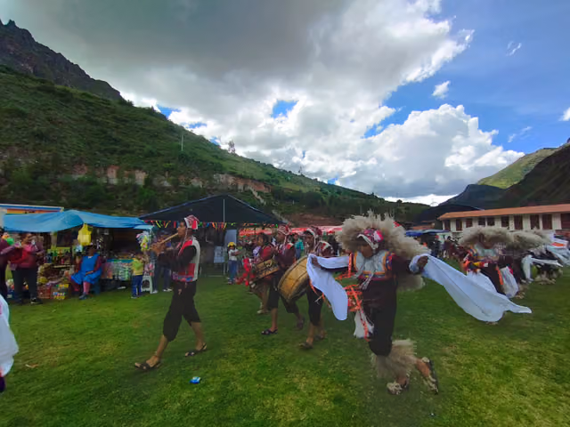Dances, San Salvador District, Cusco 19