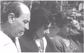 Elena Waiss with her family