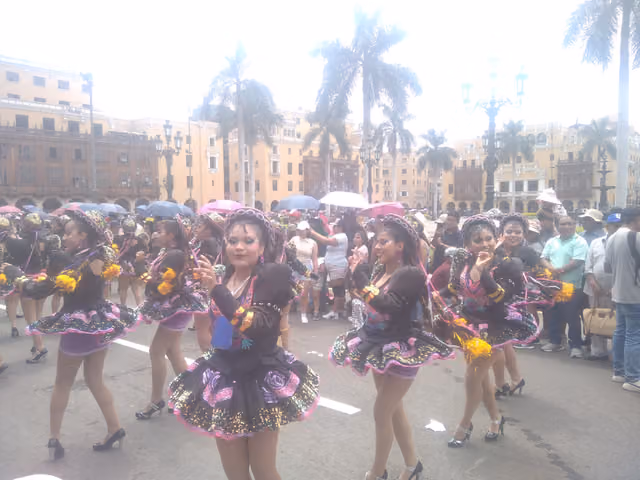 Lima pasacalle for the Feast of the Virgin of Candelaria 2024, photograph 448