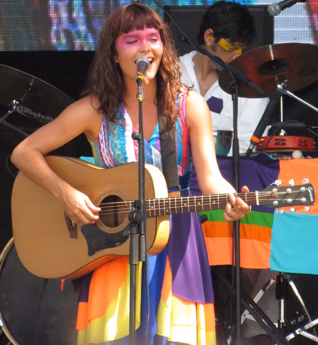 Camila Moreno (2012)