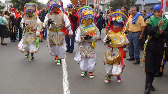 Tijera dancers born in Ayacucho