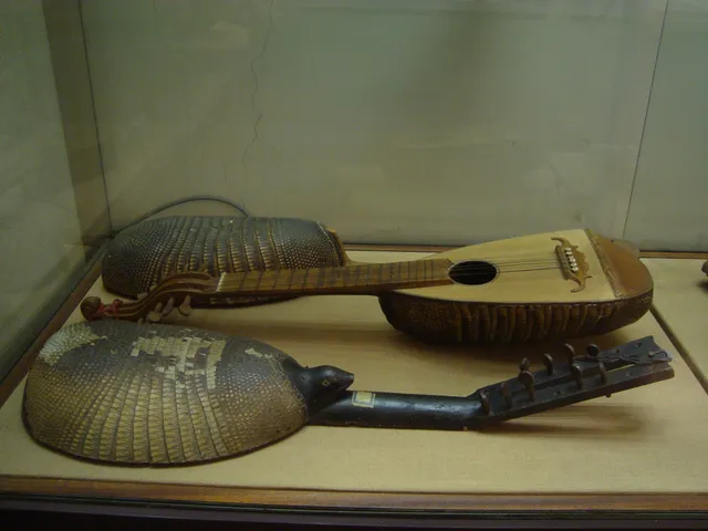 Charango antiguo