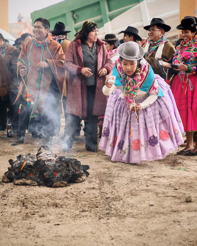 Challa offering to the earth on Carnival Monday in Ácora