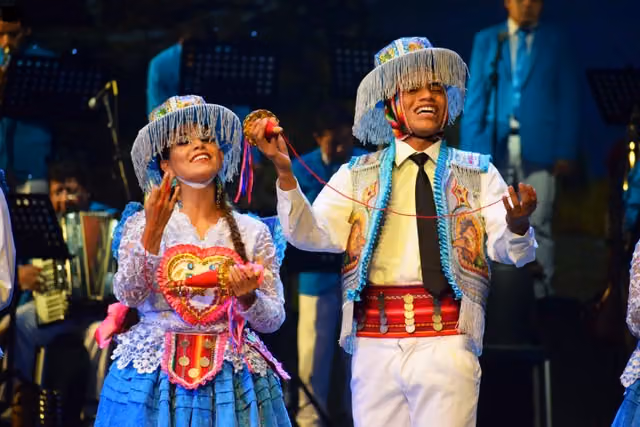 Danzantes kullawada, Candelaria (Puno)