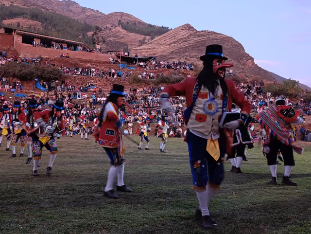 Siqlla dance, San Salvador 06