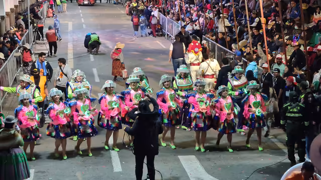 Kullaguada, Oruro Carnival (18)