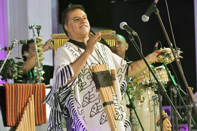 Los Kjarkas at the El Tamarugo Festival in La Tirana