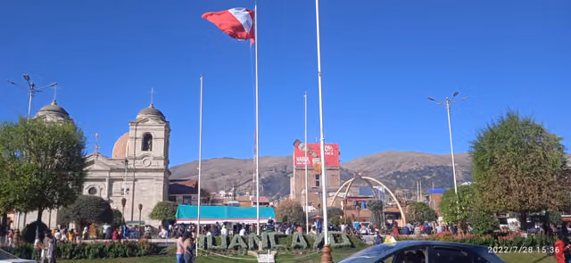 Plaza Constitución in Huancayo decorated for the national holidays