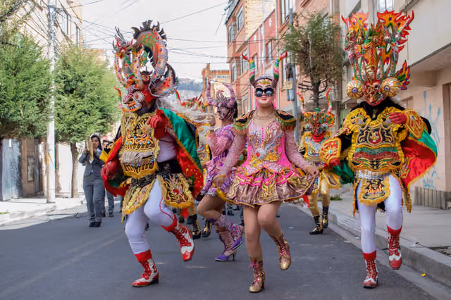 Diablada dancers, Bolivia (Diablada3)