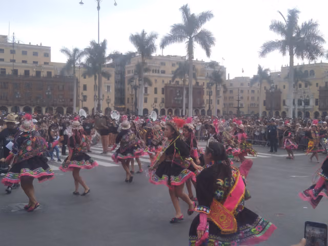 Pasacalle in Lima for the Feast of the Virgin of Candelaria 2025 (952)
