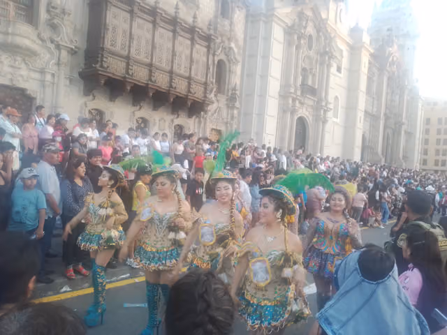 Pasacalle de Lima por la Festividad de la Virgen de la Candelaria 2024, fotografía 1517