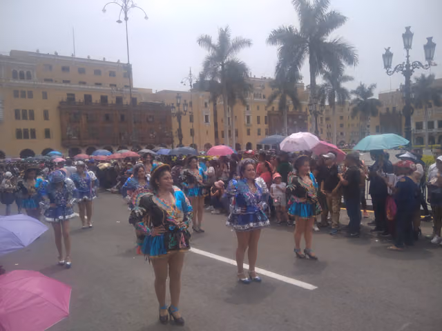 Pasacalle de Lima en la Festividad de la Virgen de la Candelaria 2024 (foto 615)