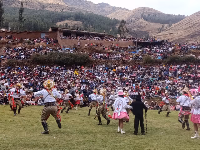 Dance Auqa Chileno, San Salvador 03