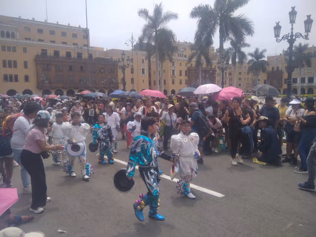 Pasacalle de Lima por la Festividad de la Virgen de la Candelaria 2024, fotografía 505