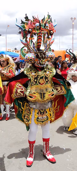 Personaje de la diablada en la fiesta de la Virgen de la Candelaria, Oruro