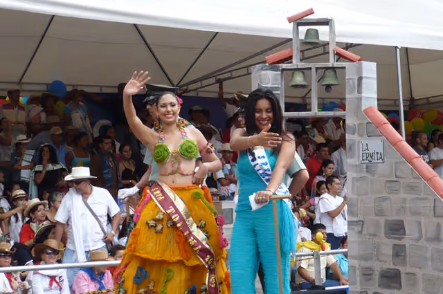 Departmental Folklore Queen contest at the San Juan festivities, Ibagué